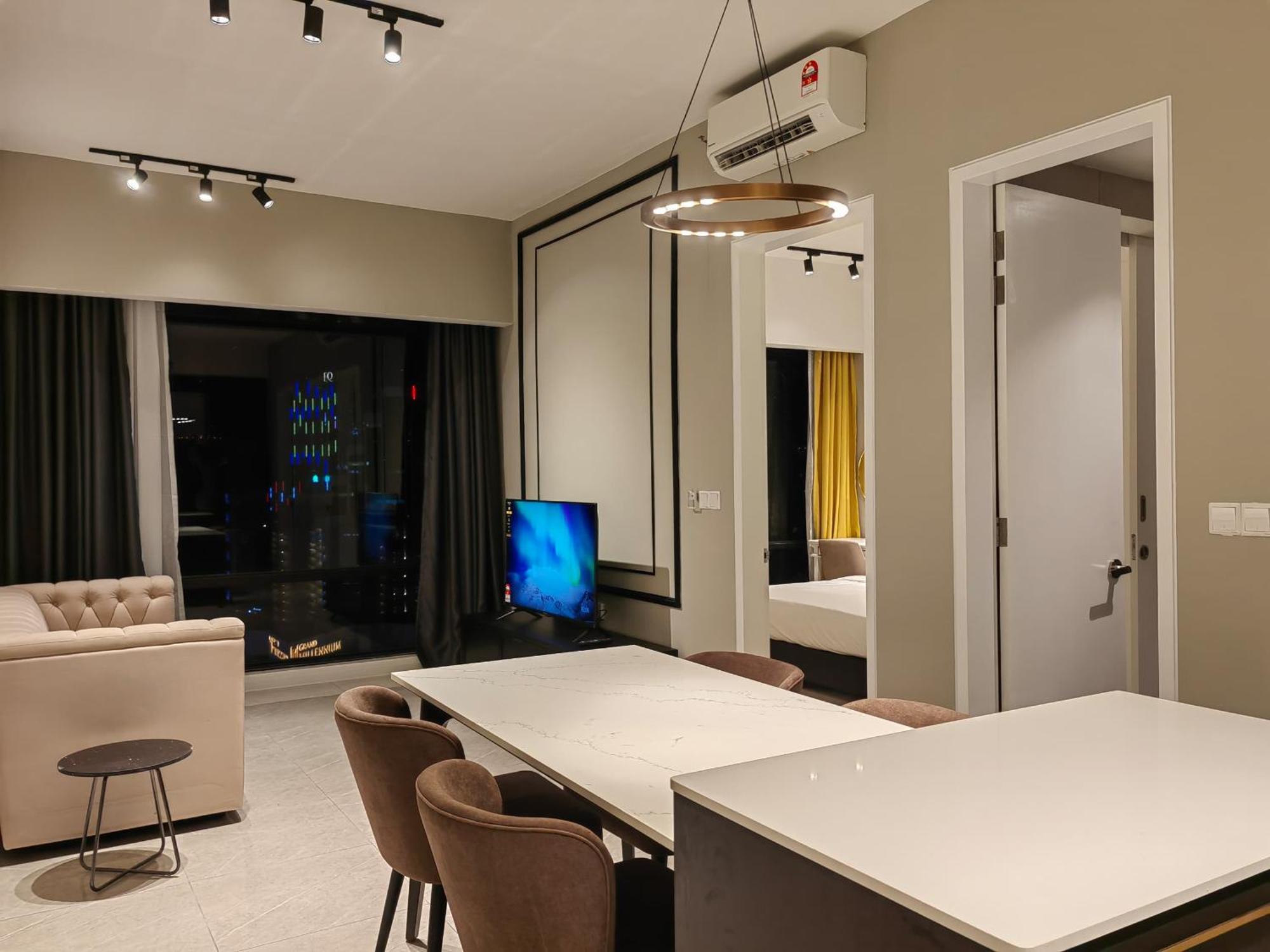 1 Min To Pavilion Bukit Bintang Luna Suites กัวลาลัมเปอร์ ภายนอก รูปภาพ
